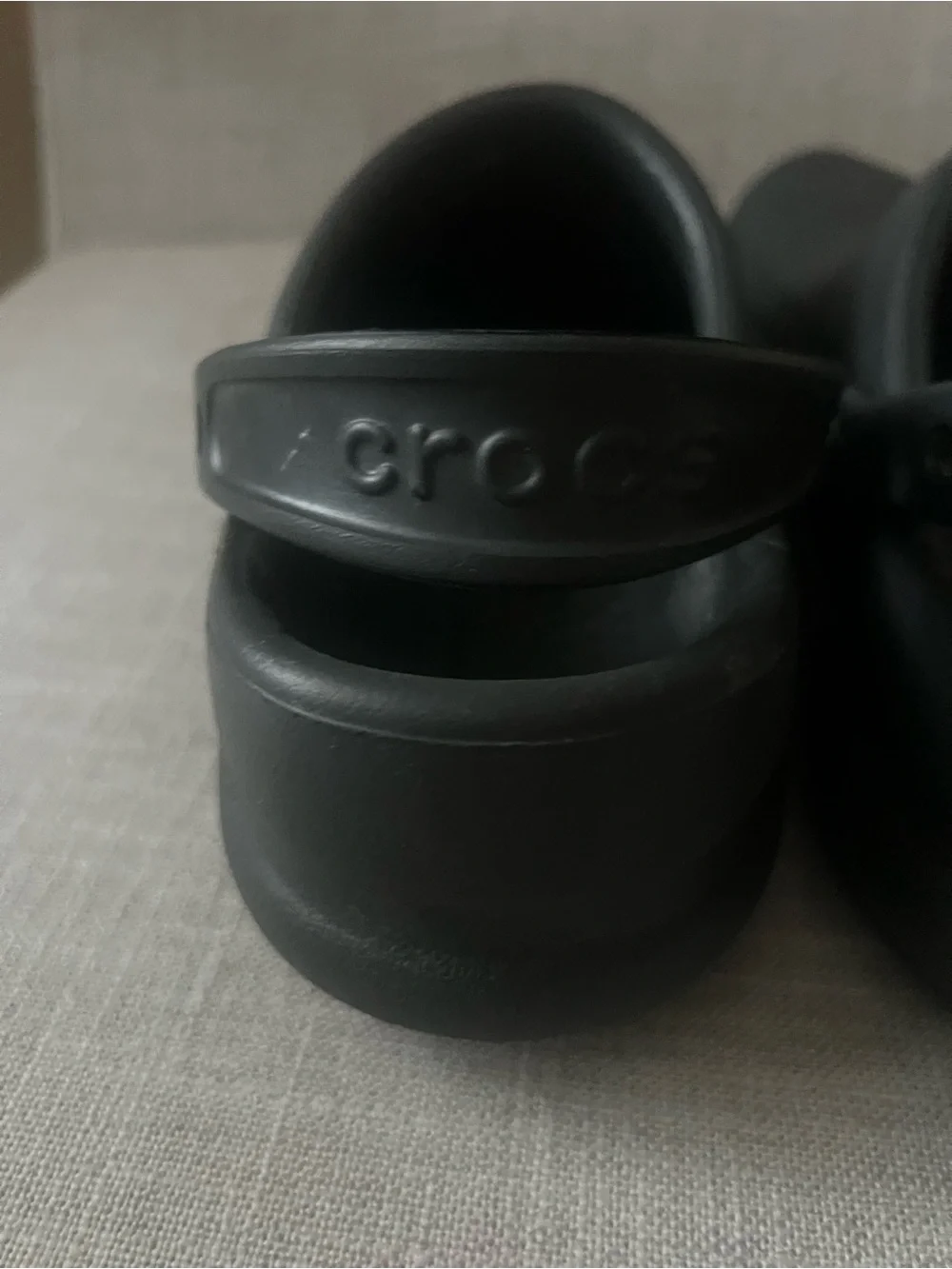 CROCS Classic Black Clogs, Mens 10, Heel Strap, outdoors casual